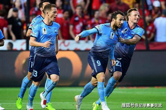 巴萨新报价1.3亿欧锁定阿尔瓦雷斯，阿劳霍与拉菲尼亚不打算离队